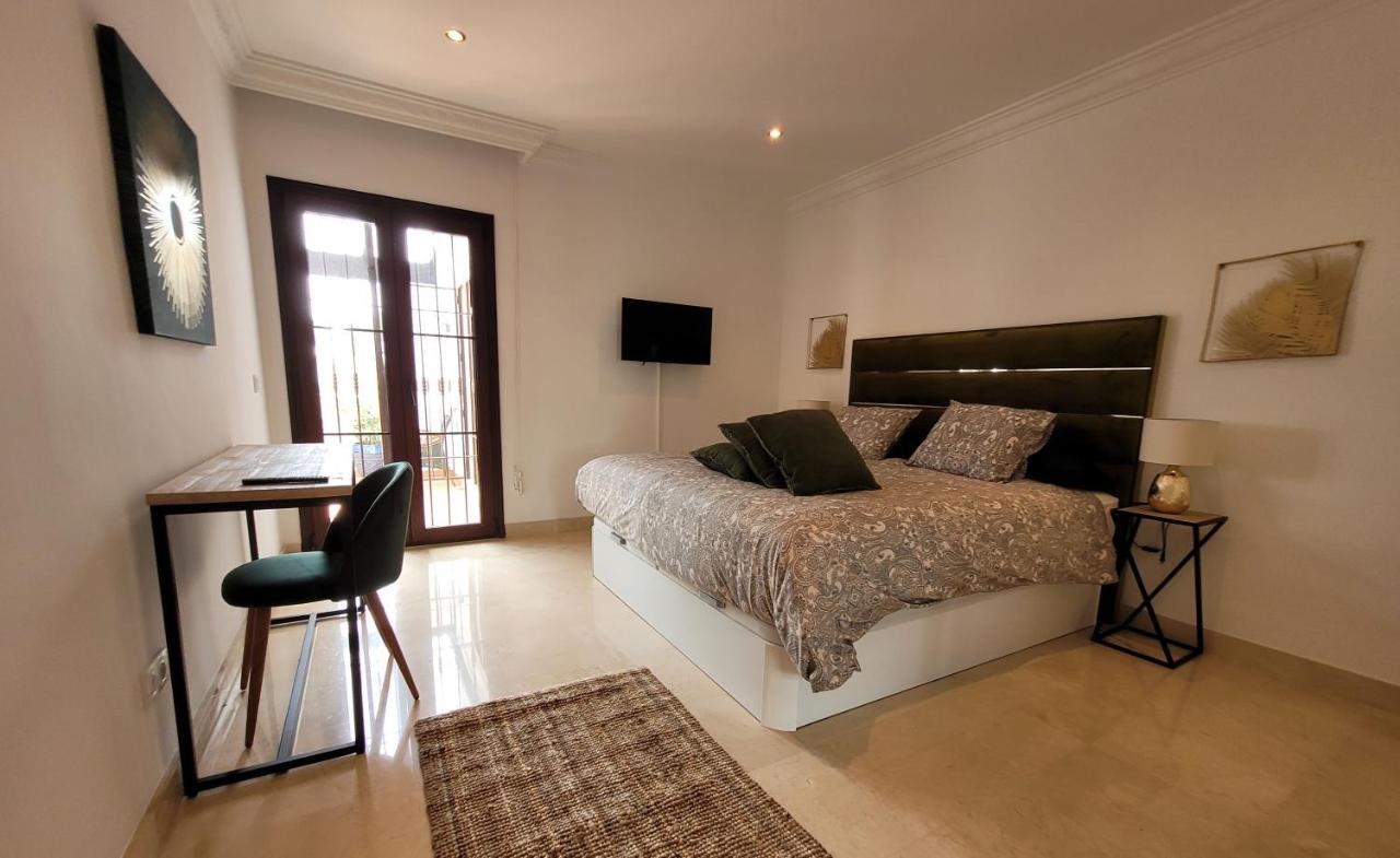 Beach And Golf Resort La Perla Miguel Adults Only Marbella Esterno foto
